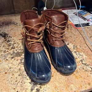 Steve Madden duck boots